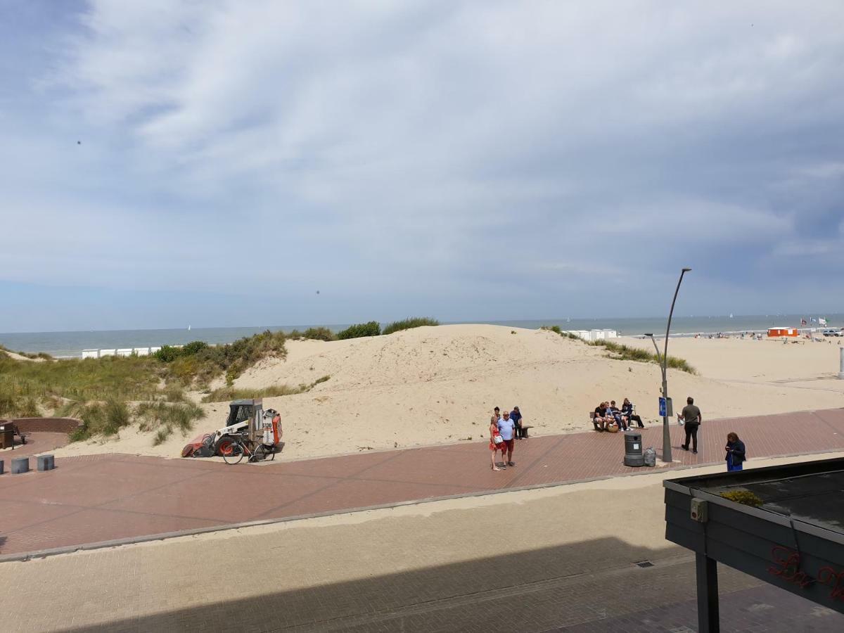 Oostduinkerke - Appartement Met Zeezicht En 2 Parkeerplaatsen Exterior foto